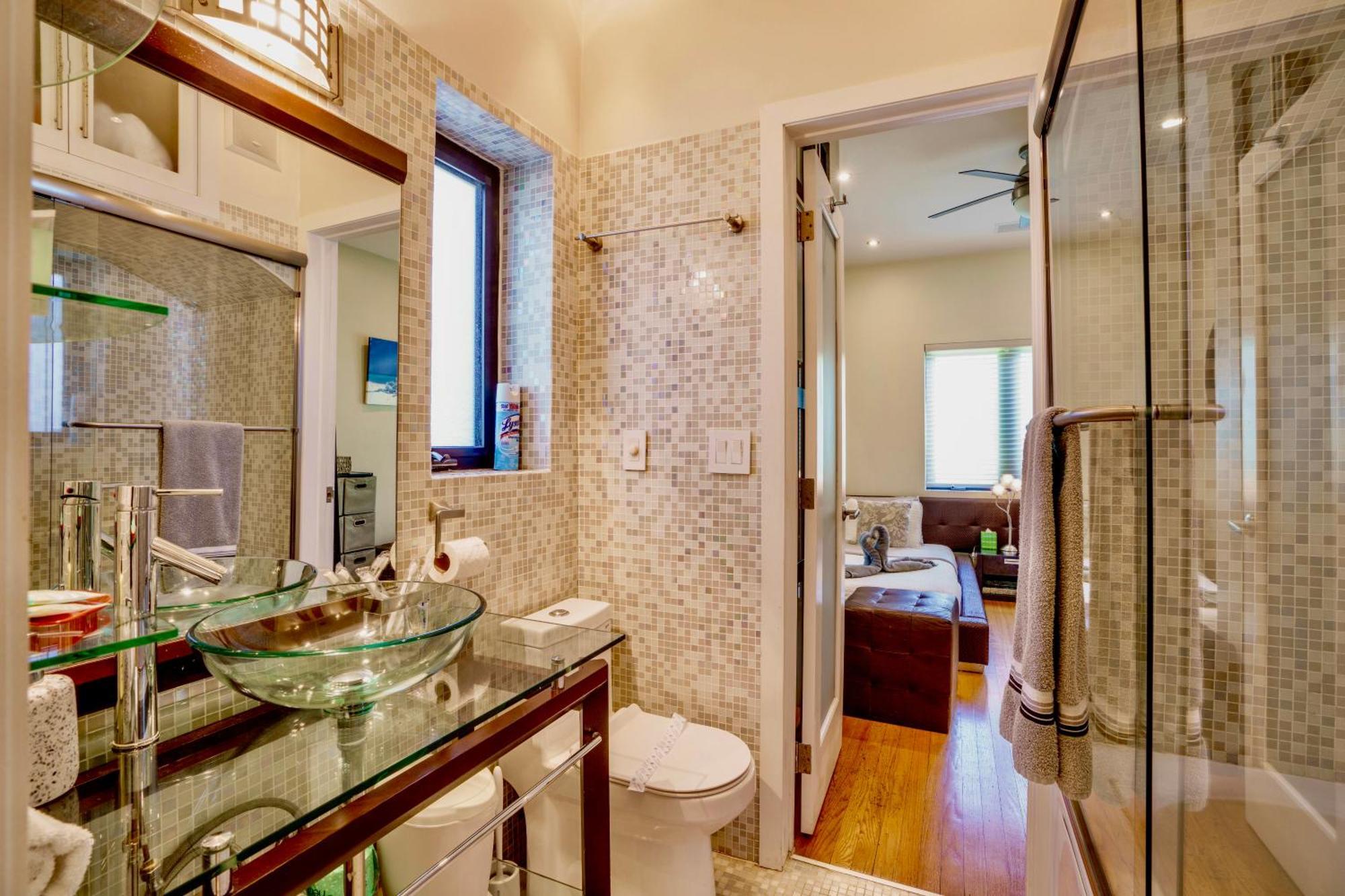 Entire Private Beautiful 2 Bedroom Plus Den House With Gated Front&Back Yard And Free Parking 10Min Drive To Miami Beach المظهر الخارجي الصورة